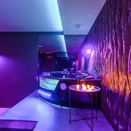 Jacuzzi Cinema Shibui 5 Appartamento *